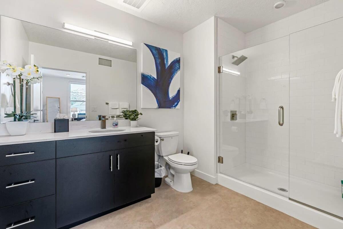 Appartement 2Br Luxury Urban Escape Balcony & Fitness Center à Salt Lake City Extérieur photo