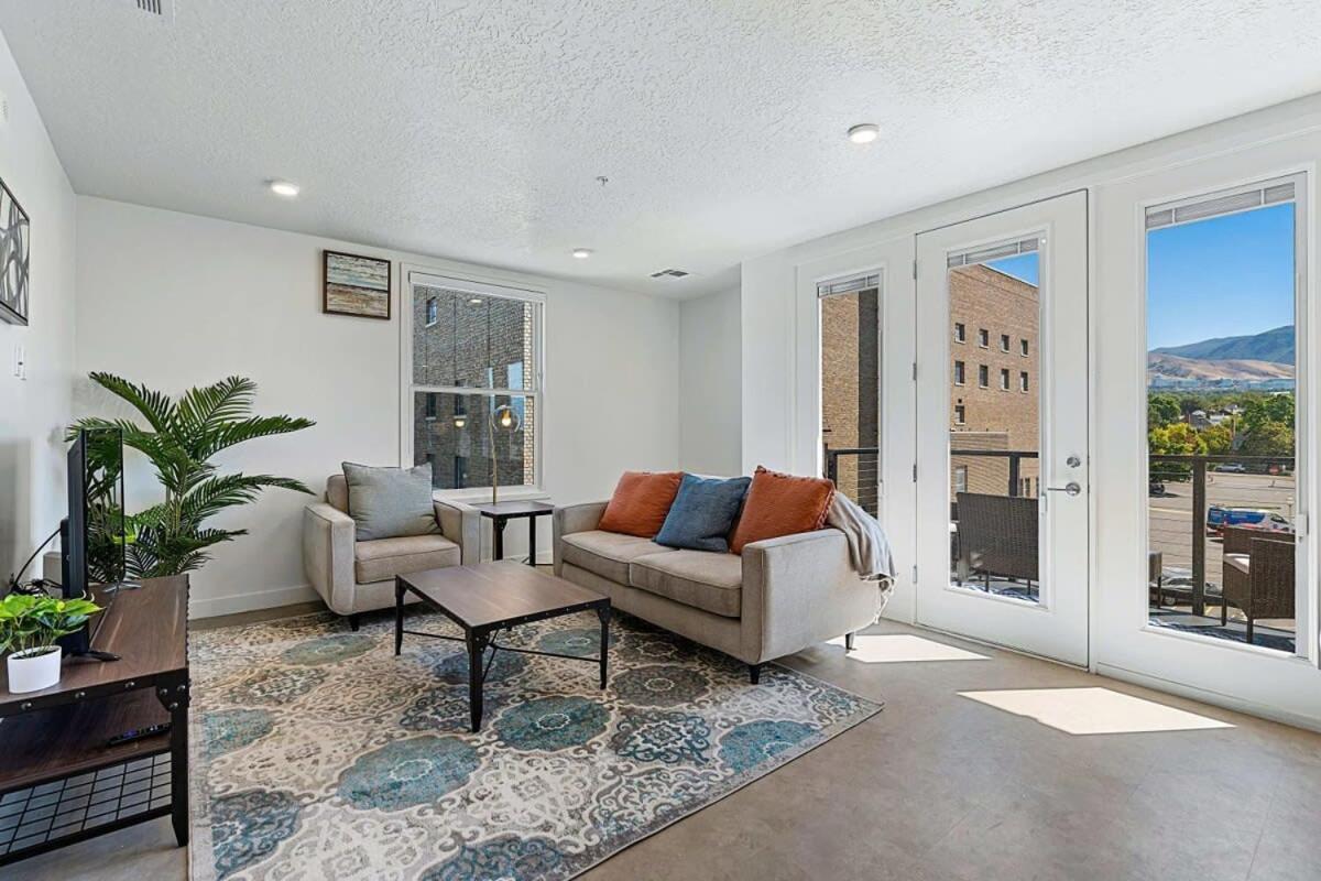 Appartement 2Br Luxury Urban Escape Balcony & Fitness Center à Salt Lake City Extérieur photo