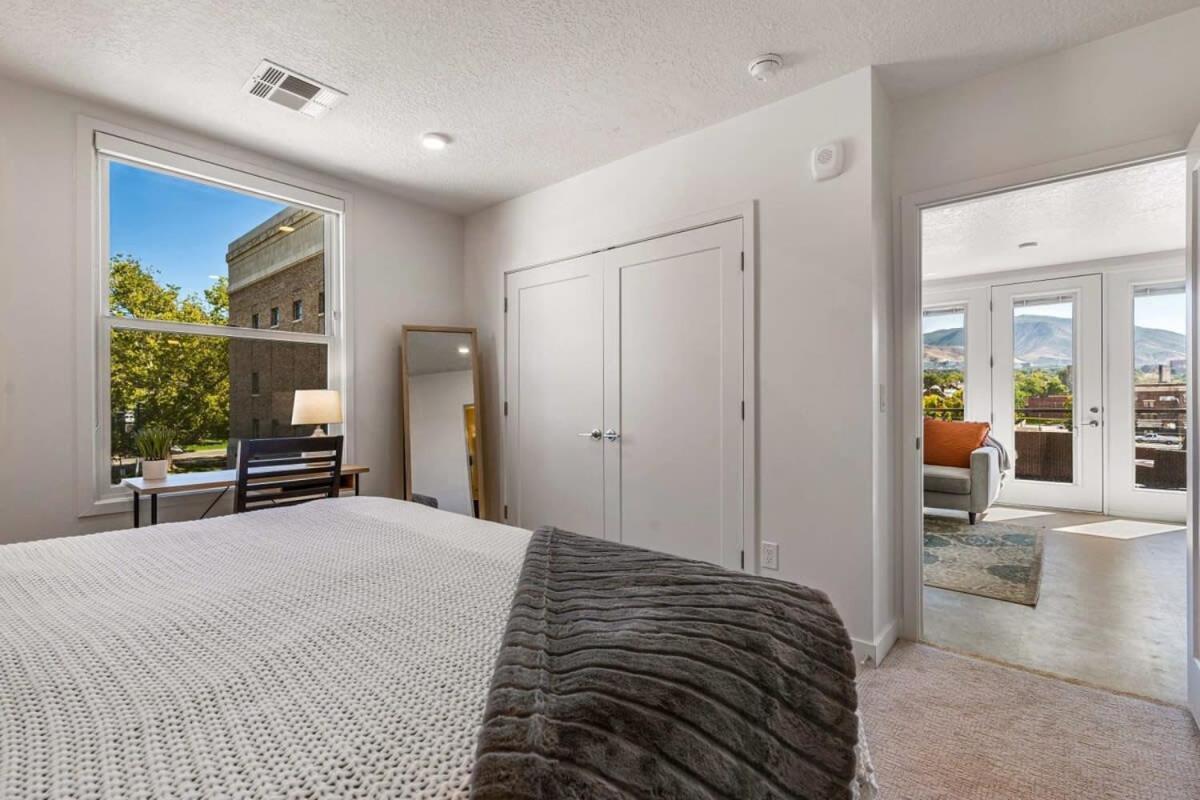 Appartement 2Br Luxury Urban Escape Balcony & Fitness Center à Salt Lake City Extérieur photo